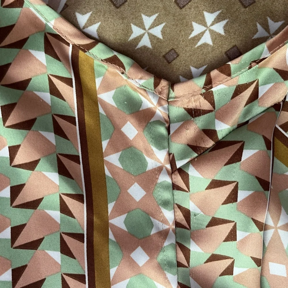 House of Harlow 1960 Geometric Pattern Shift Dress - Picture 5 of 7